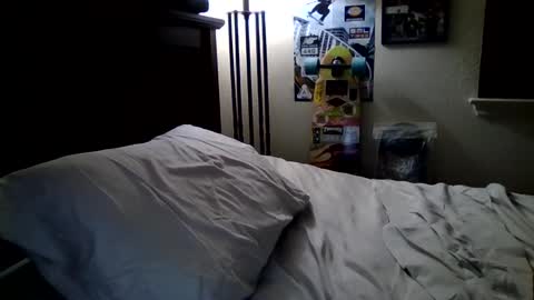 Snapshot of panos678442 chatting on March 7, 12:01 pm panos online show from March 7, 12:01 pm