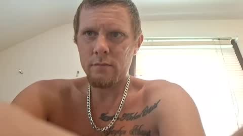 papapfouts online show from June 14, 4:42 pm