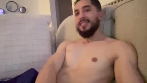 papicubano_guapo23cm online show from February 25, 5:52 am