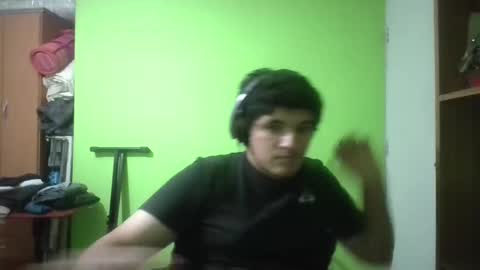 Snapshot of papitowilly999 chatting on February 26, 7:09 am Papito online show from February 26, 7:09 am