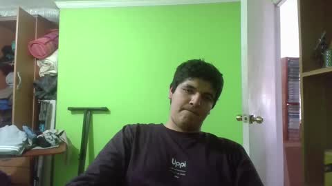 Snapshot of papitowilly999 chatting on February 8, 8:21 pm Papito online show from February 8, 8:21 pm