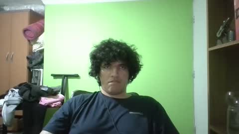 Snapshot of papitowilly999 chatting on December 26, 8:18 am Papito online show from December 26, 8:18 am