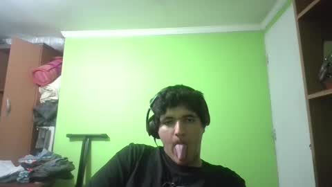 Snapshot of papitowilly999 chatting on March 9, 9:46 am Papito online show from March 9, 9:46 am