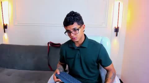 Ryan And Casper online show from June 8, 2:29 pm