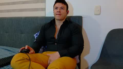 Snapshot of paris_mark chatting on October 4, 6:07 am Mark Paris online show from October 4, 6:07 am
