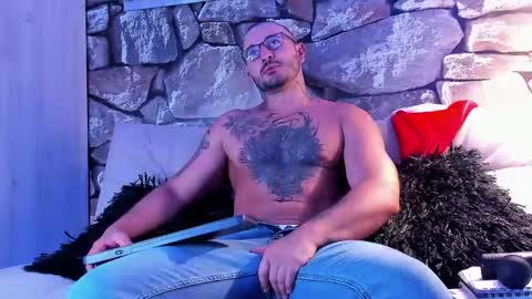 parker lavine online show from December 21, 11:34 pm