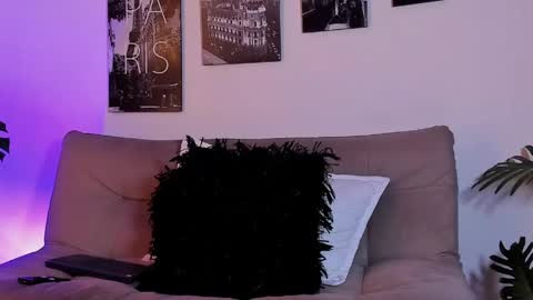 parker lavine online show from June 9, 1:51 am