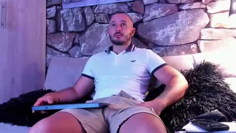 parker lavine online show from January 13, 12:19 am