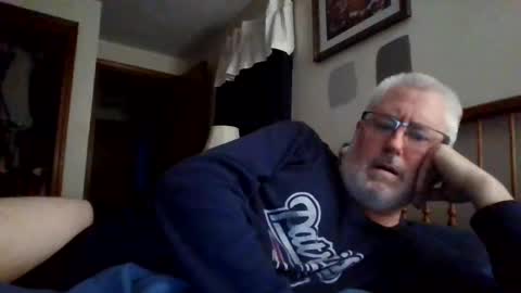 Snapshot of part86 chatting on December 30, 12:09 pm part86 online show from December 30, 12:09 pm