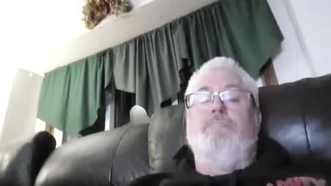 Snapshot of part86 chatting on January 16, 11:37 pm part86 online show from January 16, 11:37 pm