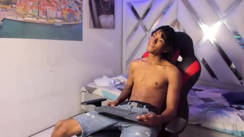 PARZIVAL online show from February 1, 7:45 pm