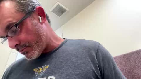 pasadoplaya online show from March 8, 9:02 am