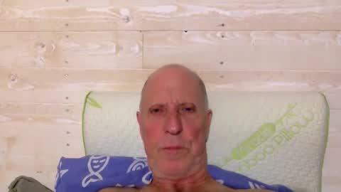 Snapshot of patibulaire1912 chatting on October 9, 7:08 pm Pati24 online show from October 9, 7:08 pm