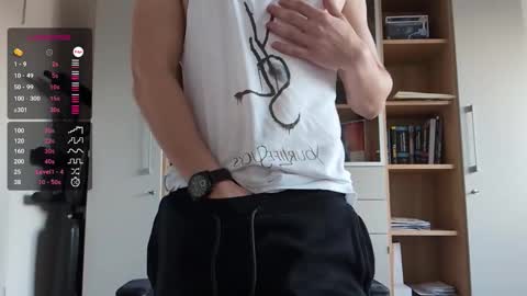 patii132 online show from December 19, 11:51 am