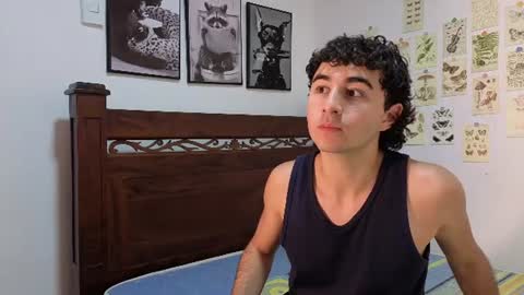 patri_ck_villa online show from July 7, 4:44 pm