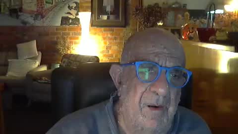 patvac online show from April 25, 3:09 pm