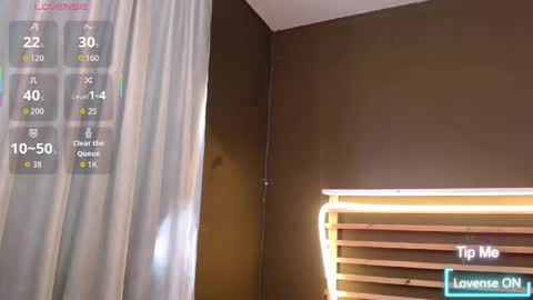 Paul online show from October 25, 2:19 pm