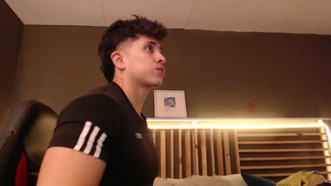 Snapshot of paul_evanss chatting on October 16, 1:08 pm Paul online show from October 16, 1:08 pm