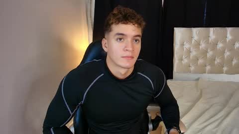 Paull George online show from April 21, 3:18 pm