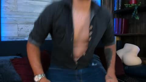 Paul Rivera online show from April 21, 9:21 pm