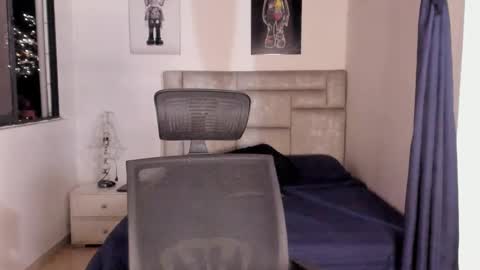 PAUL ROGER online show from October 2, 12:58 am