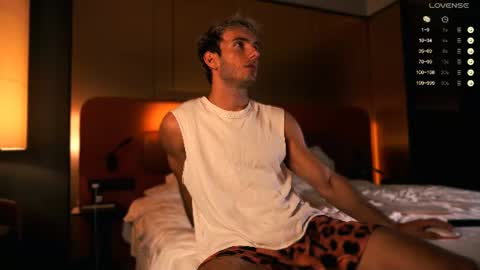 Paul online show from August 2, 10:57 am