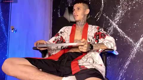 Paulo online show from December 5, 7:48 am