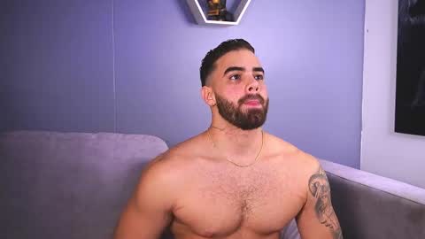 Paul Phoenix online show from October 22, 9:07 pm