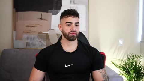 Paul Phoenix online show from April 22, 9:30 pm