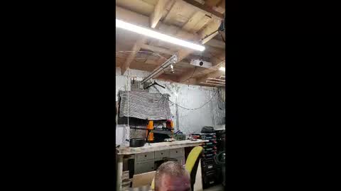 pawelniceguy online show from April 21, 2:51 am