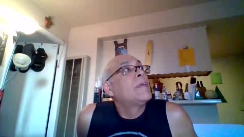 pawgkiller online show from June 9, 1:40 am