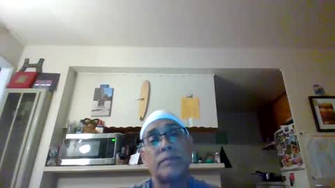 Snapshot of pawgkiller chatting on September 27, 2:42 am pawgkiller online show from September 27, 2:42 am