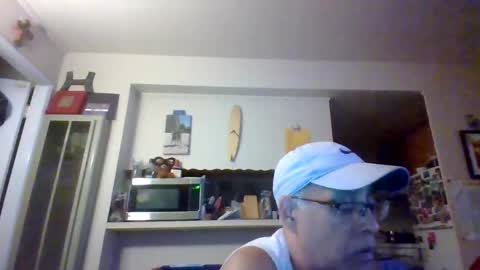 Snapshot of pawgkiller chatting on October 8, 3:22 am pawgkiller online show from October 8, 3:22 am