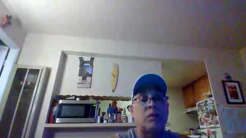 pawgkiller online show from April 21, 2:04 am