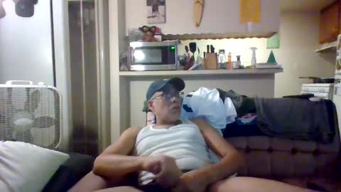 Snapshot of pawgkiller chatting on October 7, 3:21 am pawgkiller online show from October 7, 3:21 am