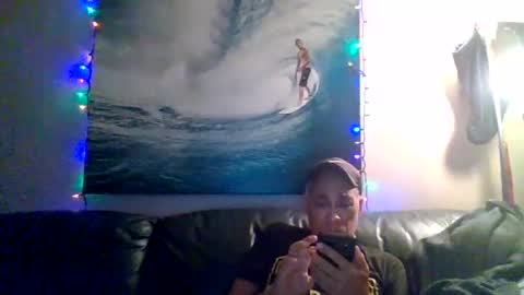 Snapshot of pawgkiller chatting on December 26, 2:12 am pawgkiller online show from December 26, 2:12 am