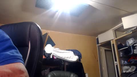 pc8474408 online show from June 6, 5:08 pm