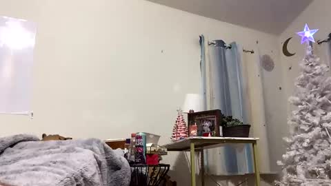 Hung sung Hero online show from December 3, 11:57 pm