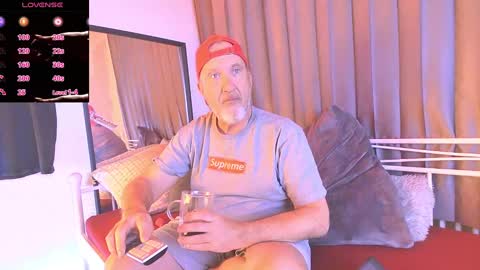 Snapshot of peacetous chatting on February 2, 6:15 am Marc online show from February 2, 6:15 am
