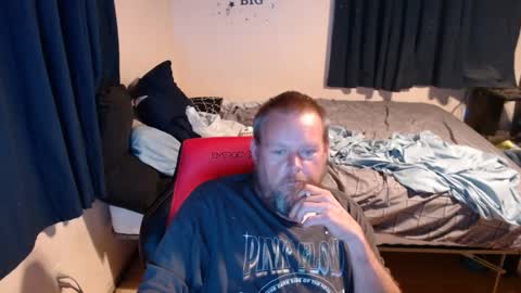 pecker40 online show from October 6, 3:00 am