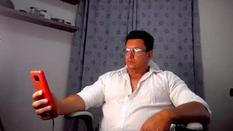 Pedro online show from November 4, 1:50 am