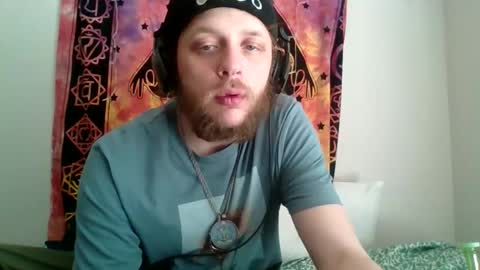 peeepit online show from March 8, 6:34 pm