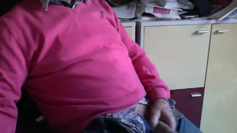 Snapshot of pegaso1000 chatting on December 23, 1:45 pm pegaso1000 online show from December 23, 1:45 pm