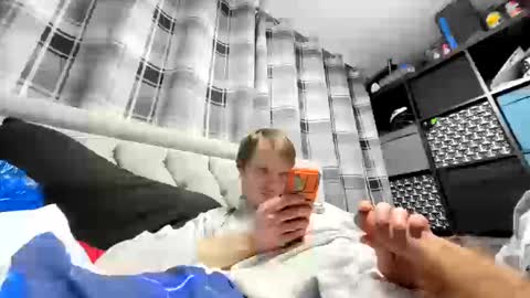 Penguin online show from March 10, 10:05 pm