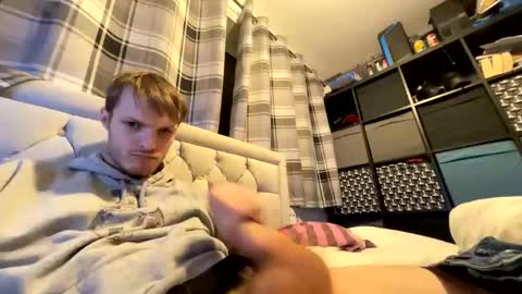 Penguin online show from December 22, 1:14 am