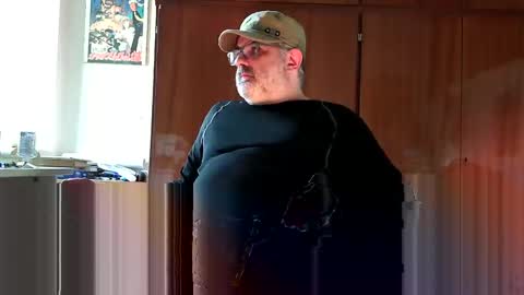 Snapshot of peppemarfy chatting on December 15, 1:11 pm Peppe online show from December 15, 1:11 pm