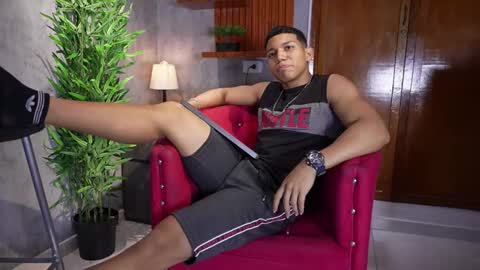 percy_god online show from October 18, 9:09 pm