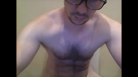 Snapshot of peter_7776 chatting on December 7, 9:33 pm peter online show from December 7, 9:33 pm