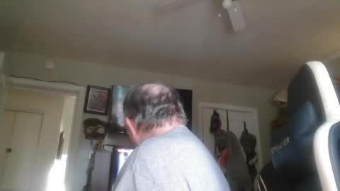 peterinohio57 online show from July 25, 12:02 pm