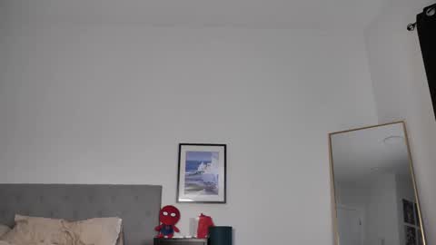 Snapshot of peterparkerrxox chatting on September 24, 2:11 am Peter Parker online show from September 24, 2:11 am